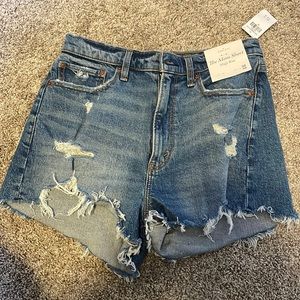 Abercrombie Curve Love Mom High Rise Shorts